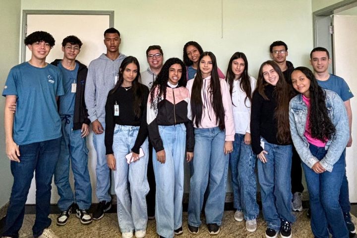 RH da Santa Casa realiza terceira oficina com jovens aprendizes